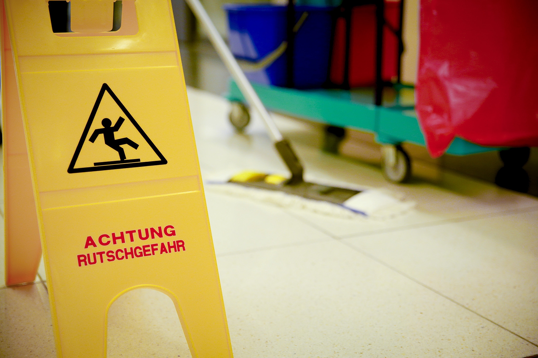 Verbindlicher Mindestlohn Gebäudereinigung (innen) jetzt bei 9,80€ in
